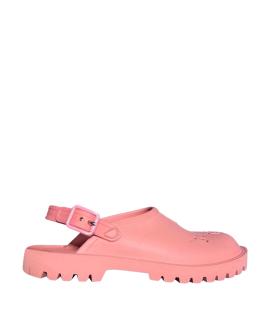 GUCCI Сандалии и шлепанцы