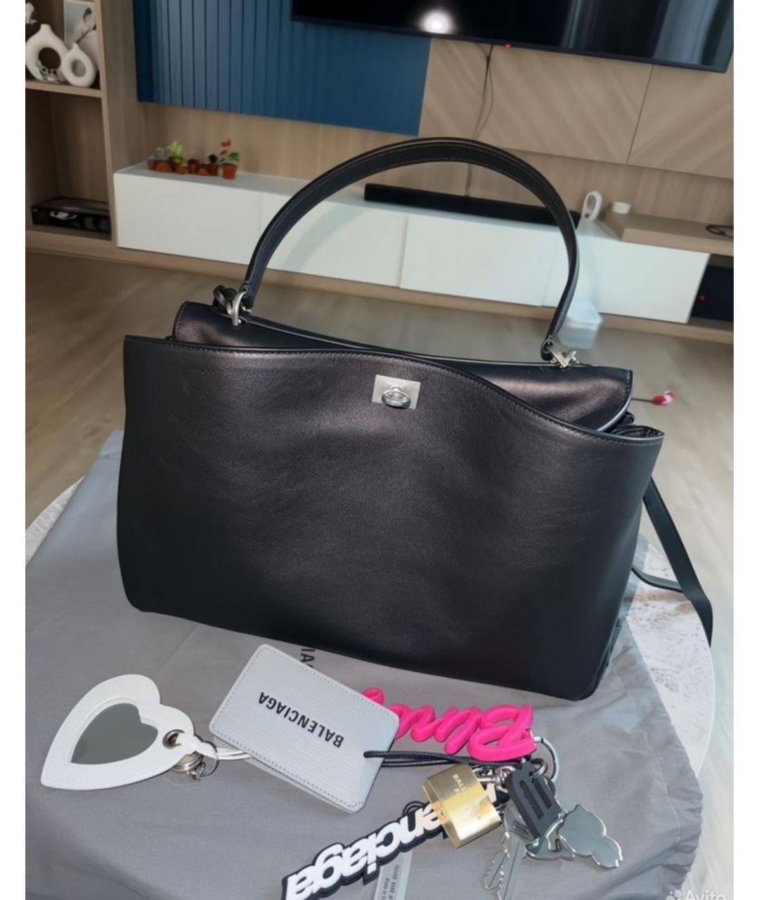 BALENCIAGA Черная кожаная сумка через плечо, фото 5