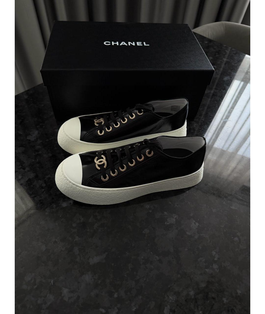 CHANEL Черные кожаные кеды, фото 5