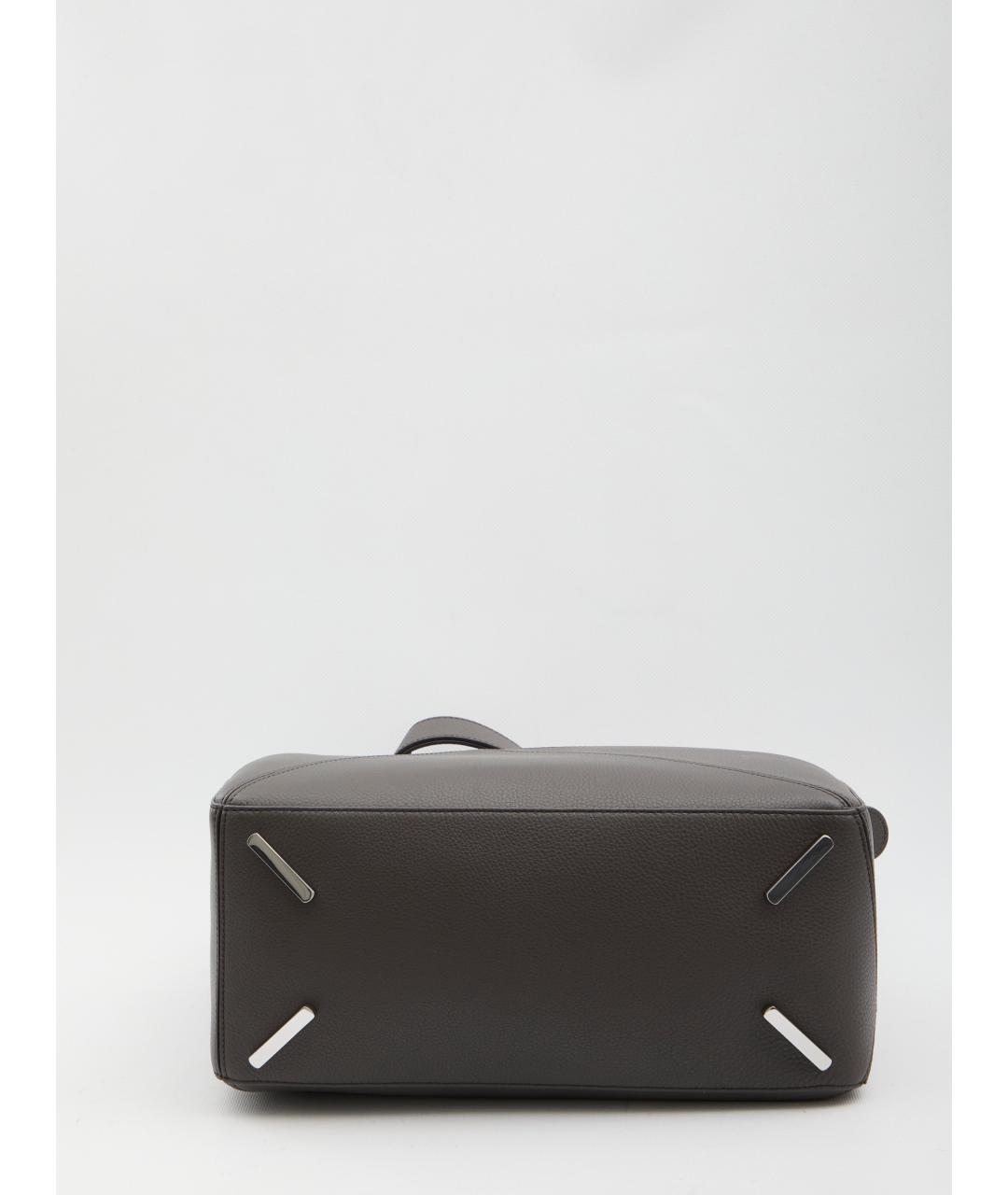 LOEWE Серая кожаная сумка на плечо, фото 3