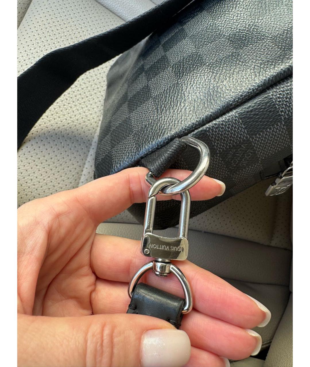 LOUIS VUITTON Антрацитовая сумка на плечо, фото 5