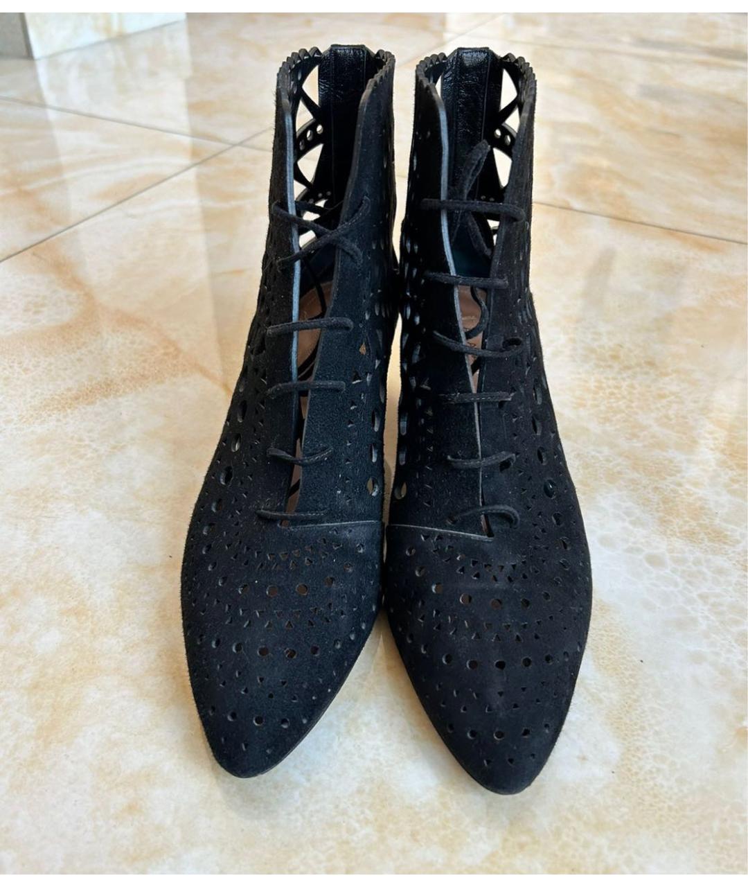 ALAIA Черные замшевые ботильоны, фото 3