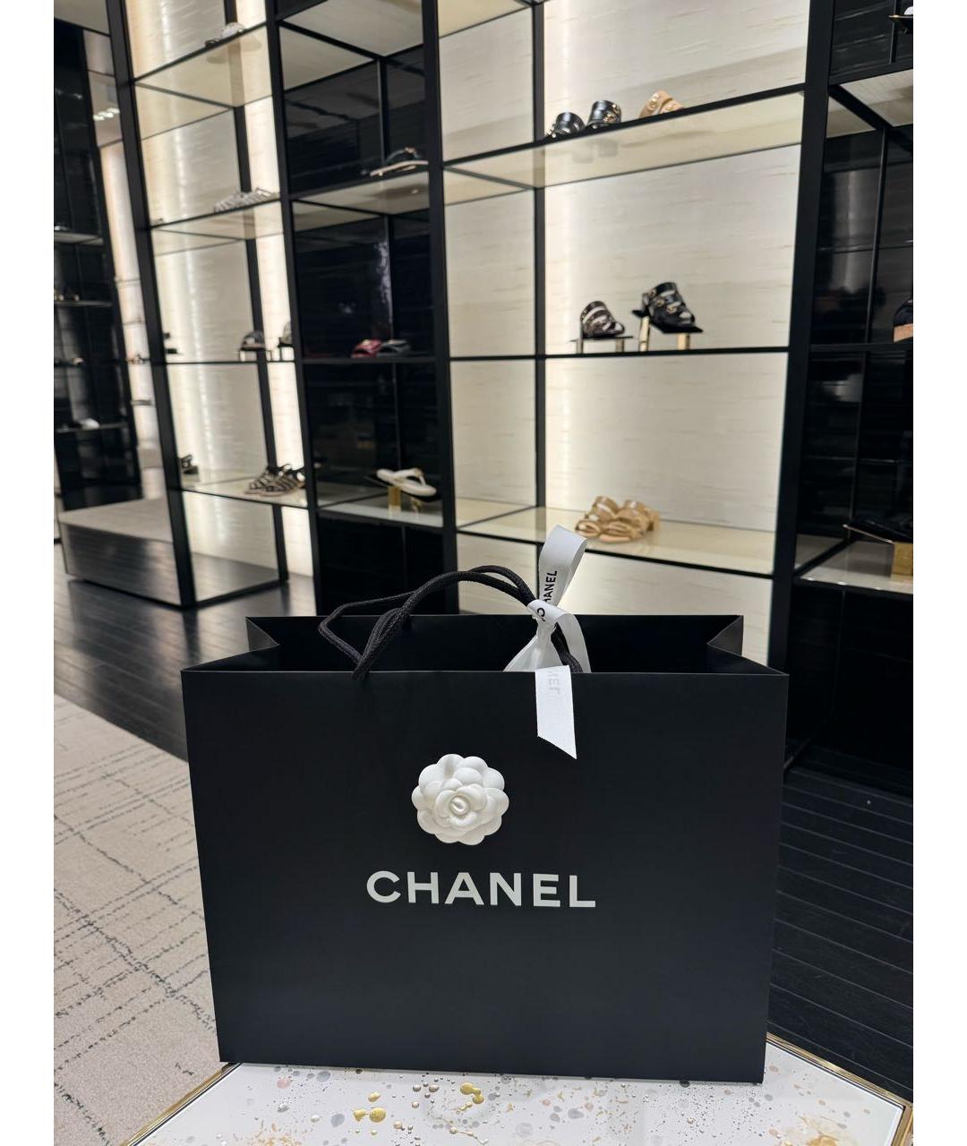 CHANEL Белые кожаные лодочки на низком каблуке, фото 7