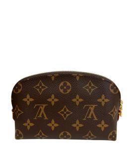 LOUIS VUITTON Косметичка