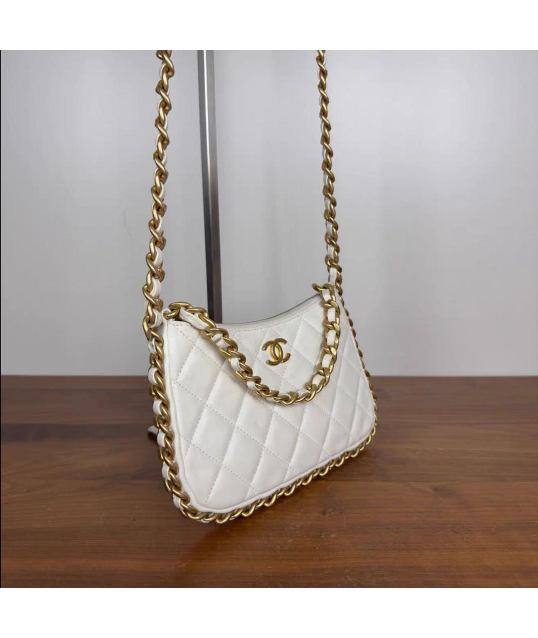 CHANEL Белая кожаная сумка через плечо, фото 4