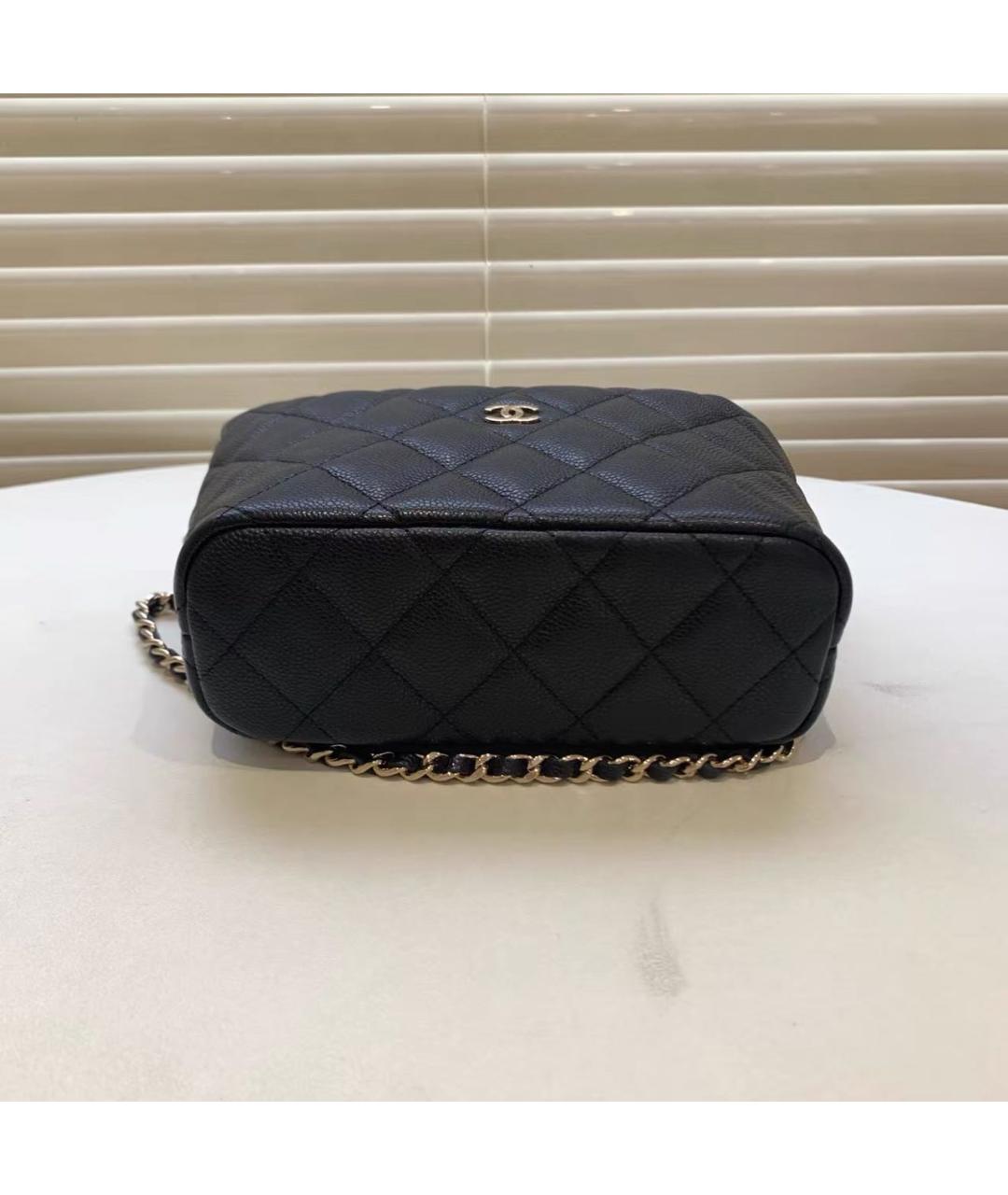 CHANEL Черная кожаная сумка через плечо, фото 6