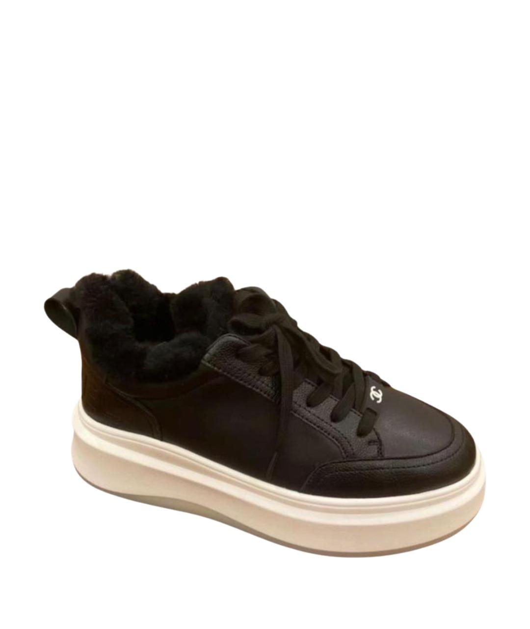 CHANEL Черные кожаные кроссовки, фото 1