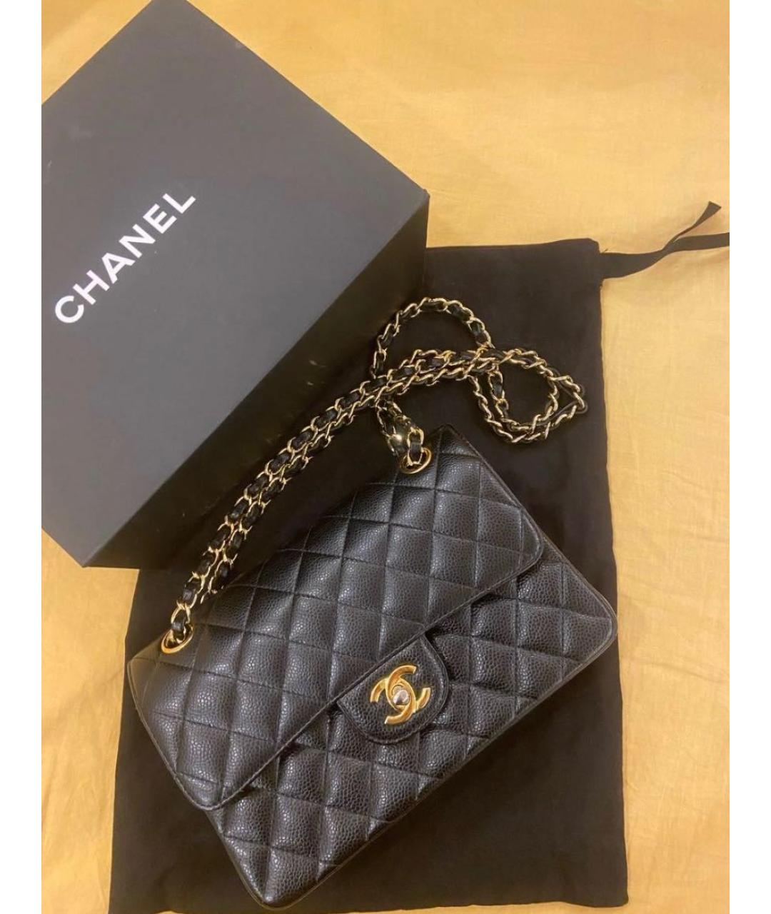 CHANEL Черная кожаная сумка через плечо, фото 2