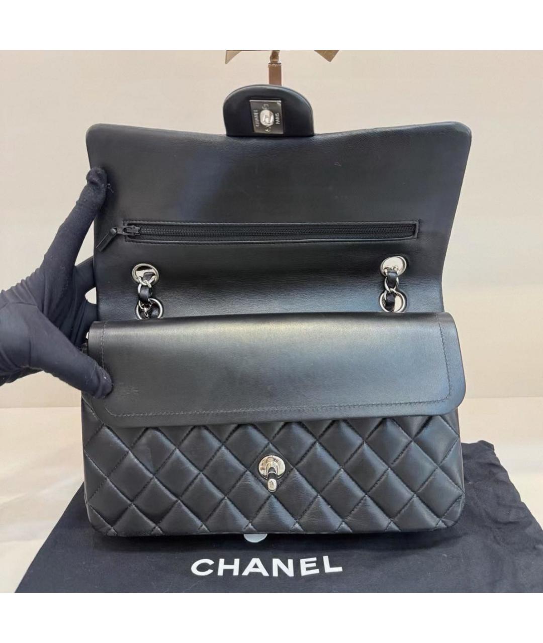 CHANEL Черная кожаная сумка через плечо, фото 4