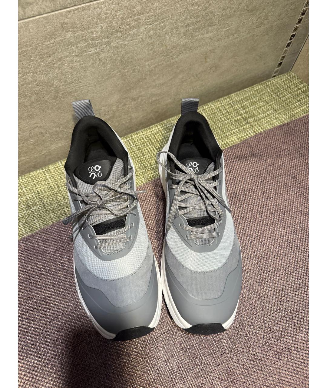 LOEWE Серые низкие кроссовки / кеды, фото 2