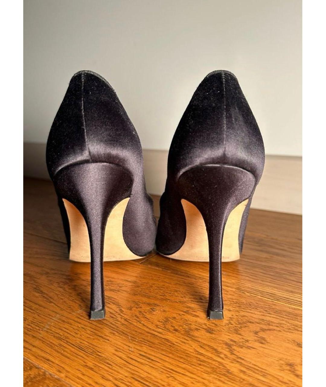 MANOLO BLAHNIK Черные текстильные туфли, фото 4