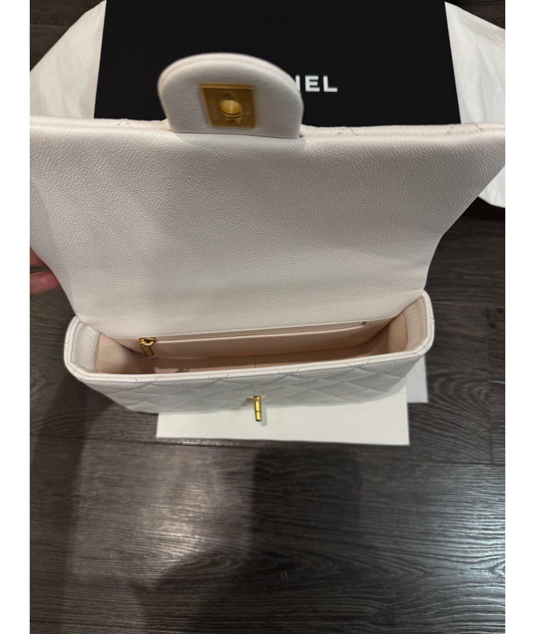 CHANEL Белая кожаная сумка через плечо, фото 4