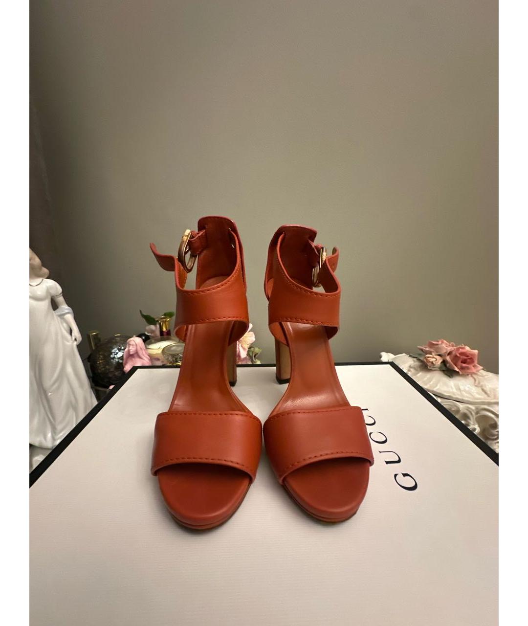 GUCCI Коралловые кожаные босоножки, фото 2