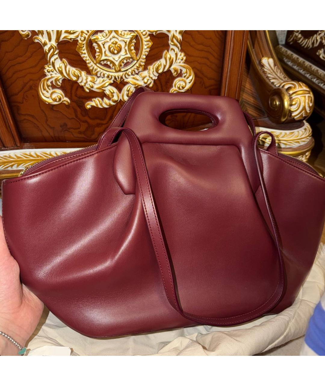 THEMOIRE Бордовая кожаная сумка с короткими ручками, фото 4