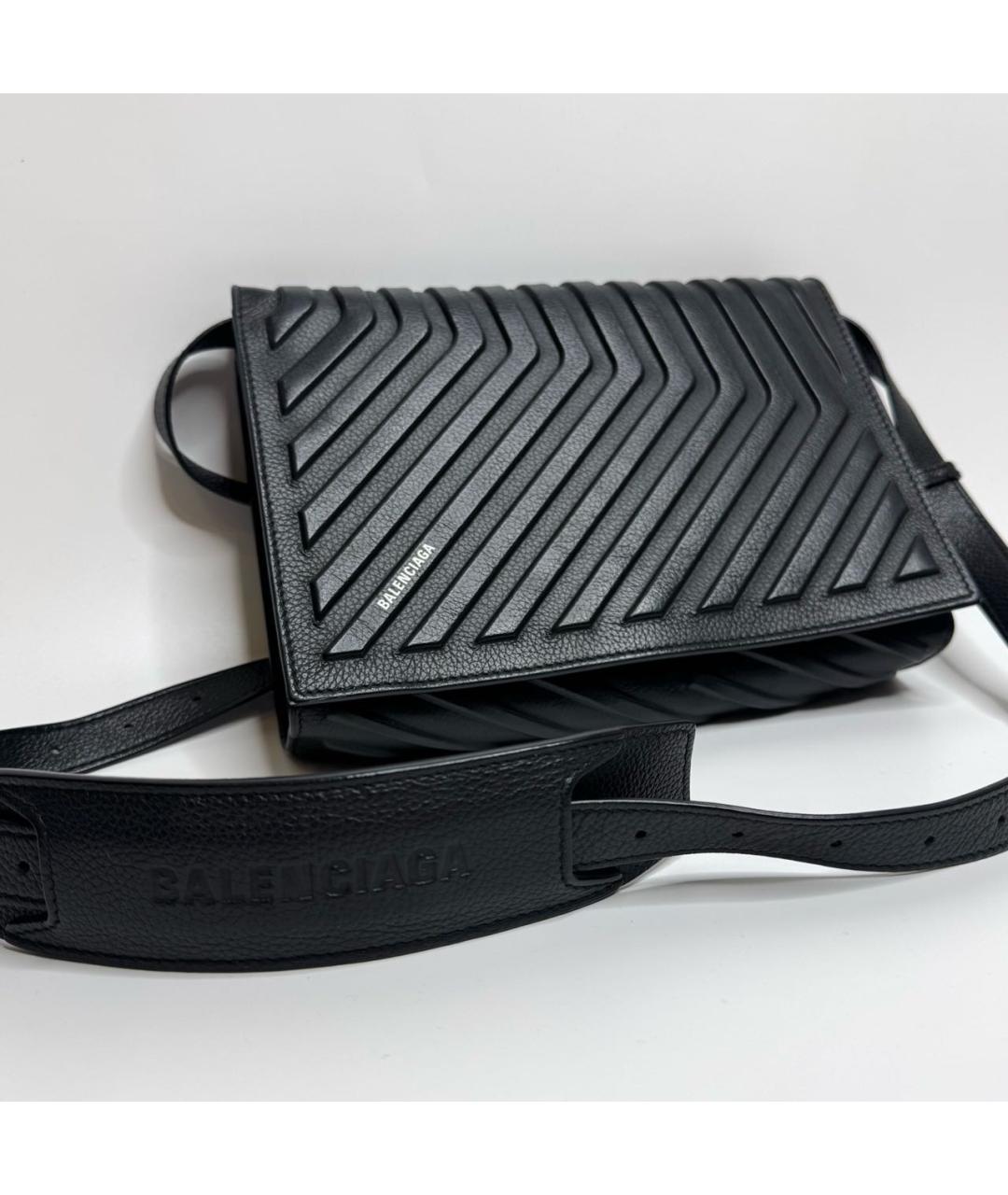 BALENCIAGA Черная кожаная сумка на плечо, фото 4