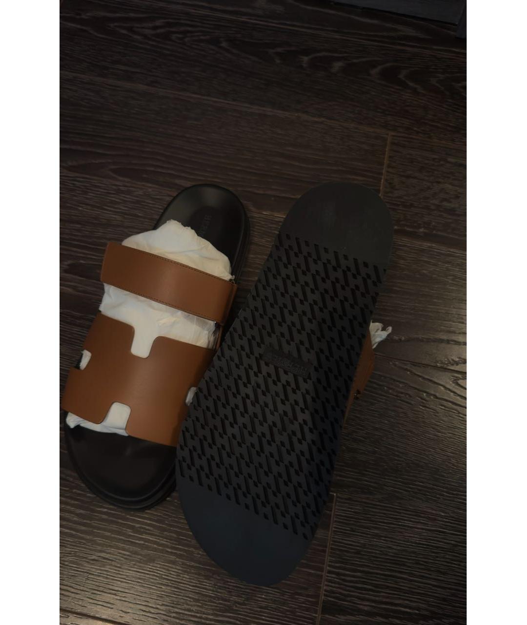 TOM FORD Бежевые кожаные низкие кроссовки / кеды, фото 3