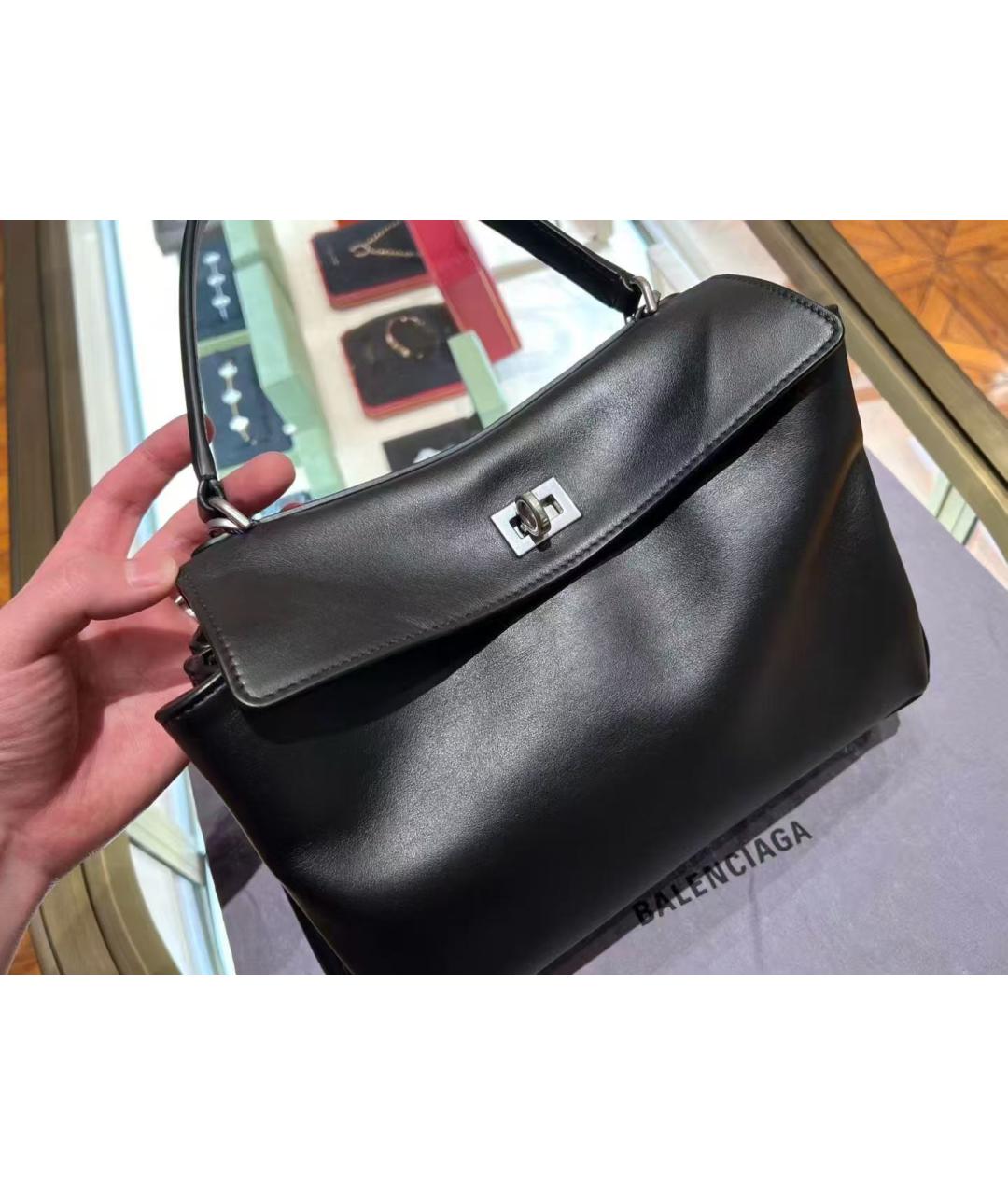 BALENCIAGA Черная кожаная сумка через плечо, фото 4