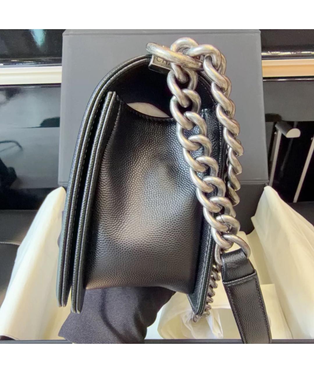 CHANEL Черная кожаная сумка через плечо, фото 4