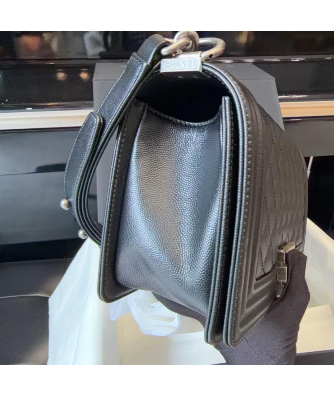 CHANEL Черная кожаная сумка через плечо, фото 5