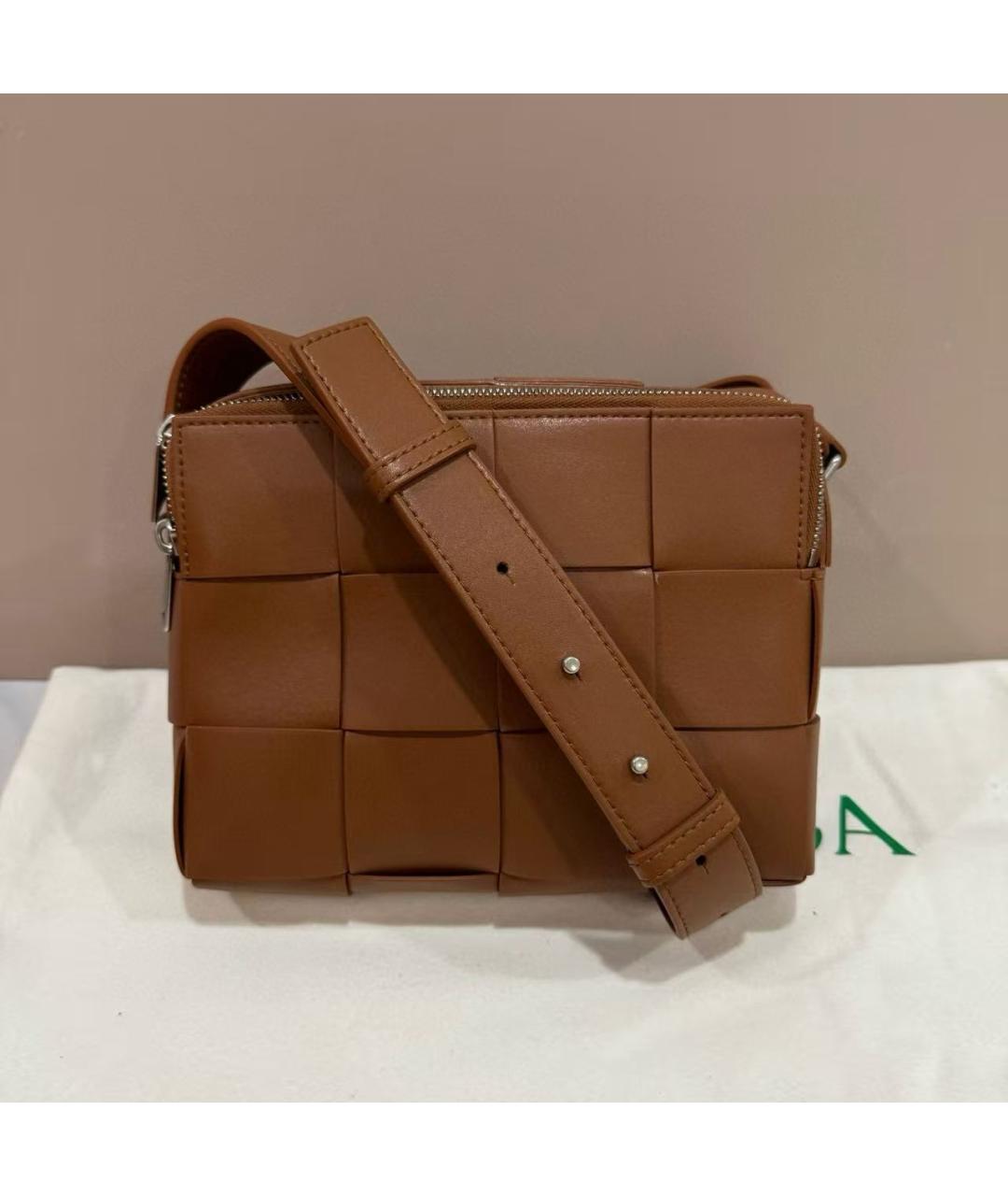 BOTTEGA VENETA Коричневая кожаная сумка через плечо, фото 3