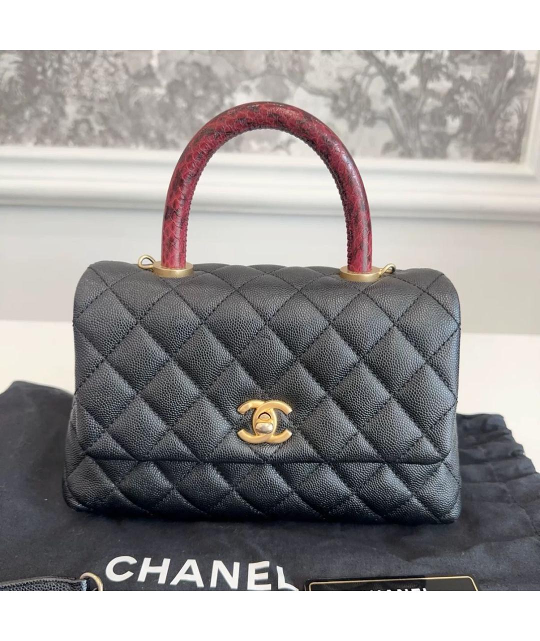 CHANEL Черная кожаная сумка с короткими ручками, фото 9