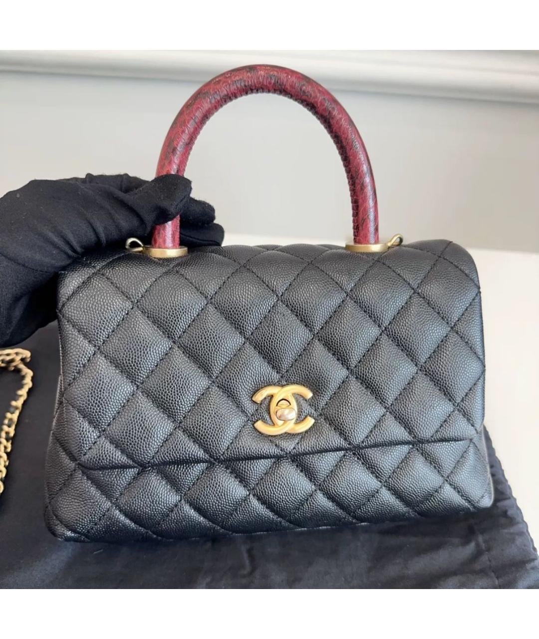 CHANEL Черная кожаная сумка с короткими ручками, фото 4