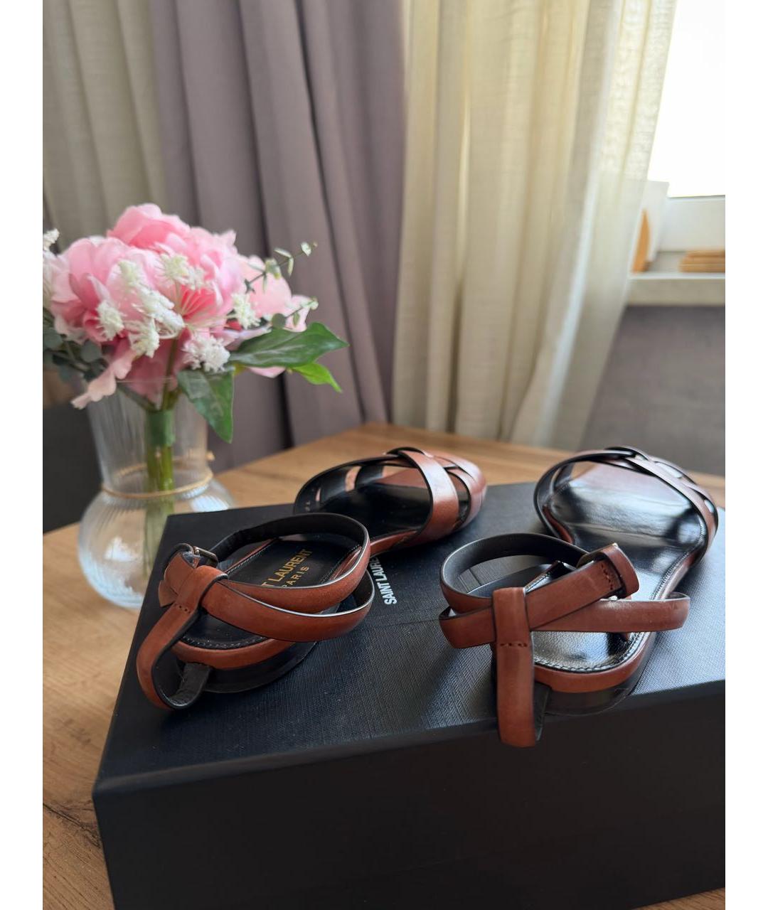 SAINT LAURENT Коричневые кожаные сандалии, фото 5