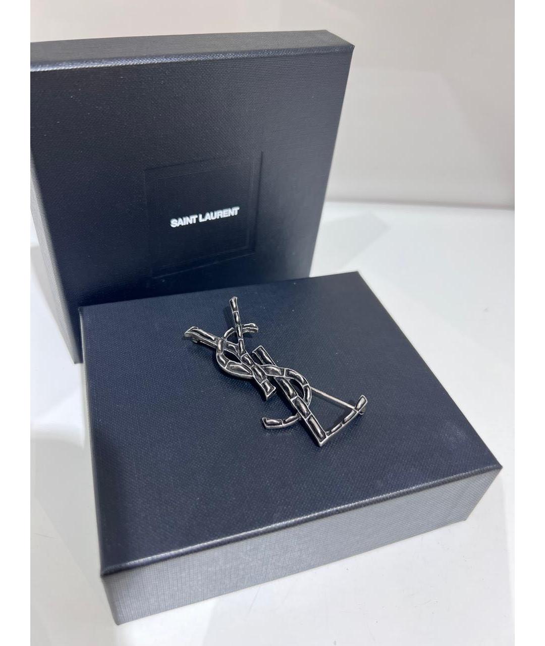 SAINT LAURENT Черная латунная булавка / брошь, фото 3