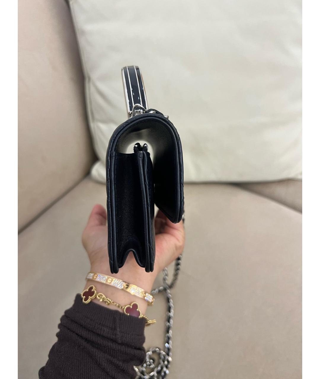 CHANEL Черная кожаная сумка через плечо, фото 4