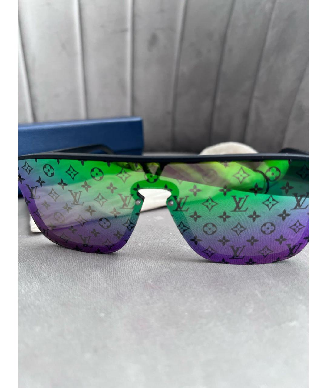 LOUIS VUITTON Мульти пластиковые солнцезащитные очки, фото 3
