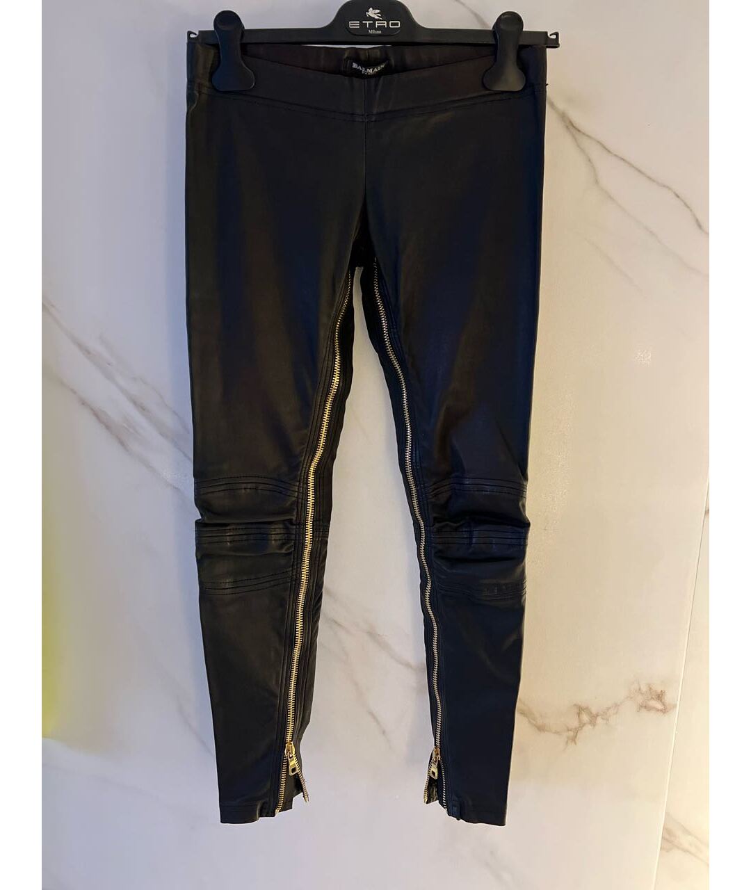 BALMAIN Черные кожаные прямые брюки, фото 6