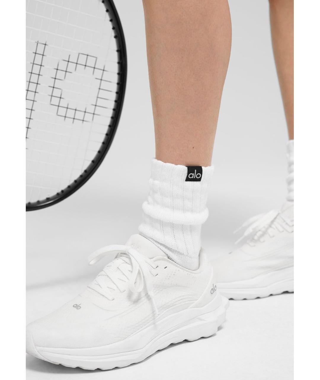 ALO YOGA Белые носки, чулки и колготы, фото 2