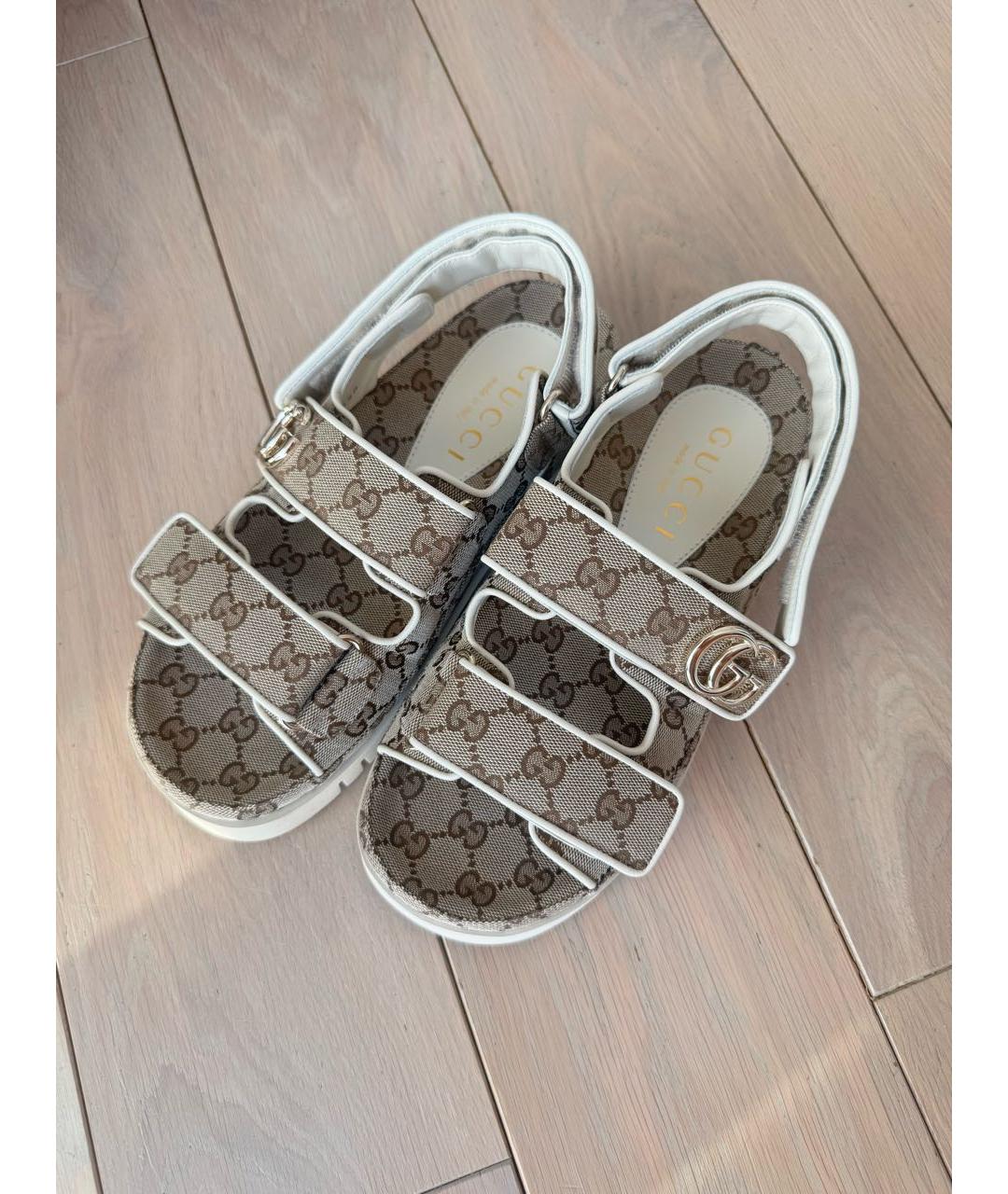 GUCCI Бежевые текстильные сандалии, фото 2
