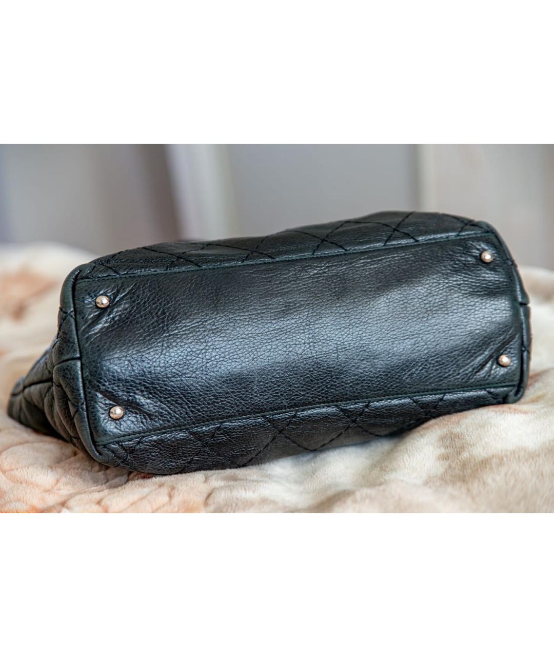 CHANEL Черная кожаная сумка тоут, фото 6