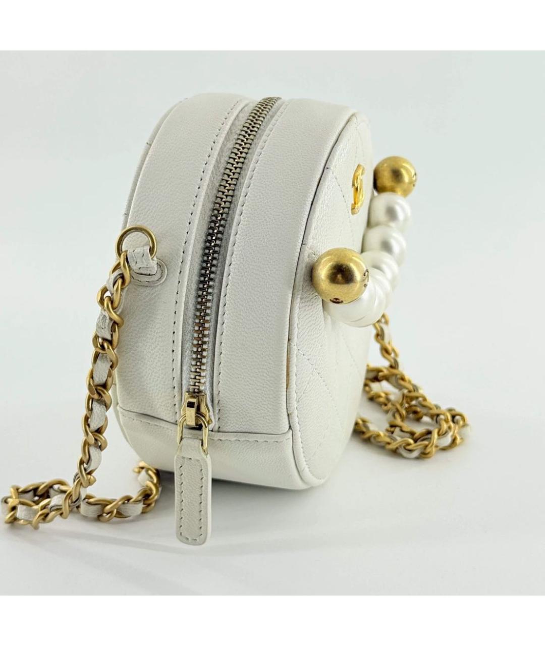 CHANEL Белая кожаная сумка через плечо, фото 2