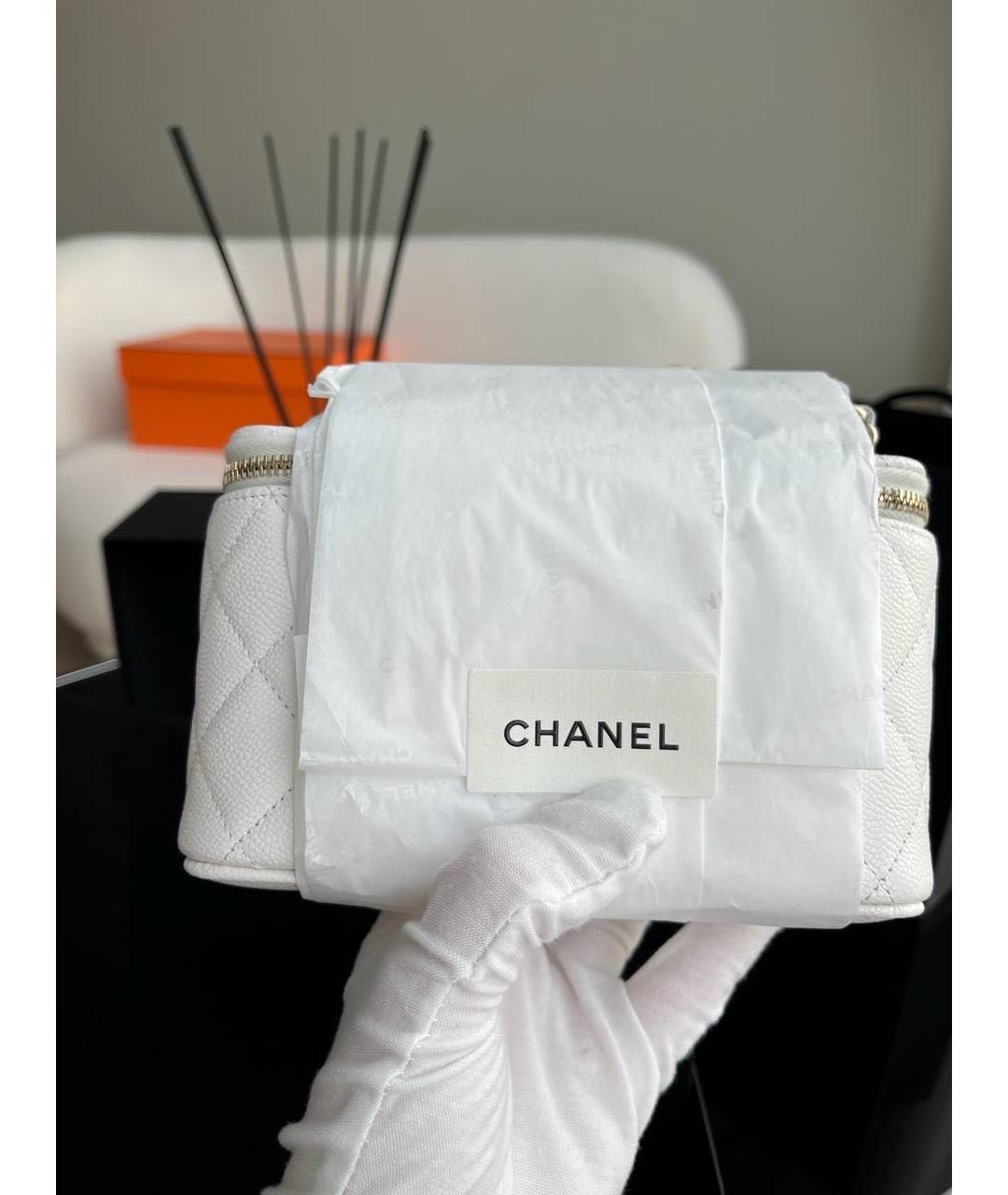 CHANEL Белая кожаная сумка тоут, фото 6