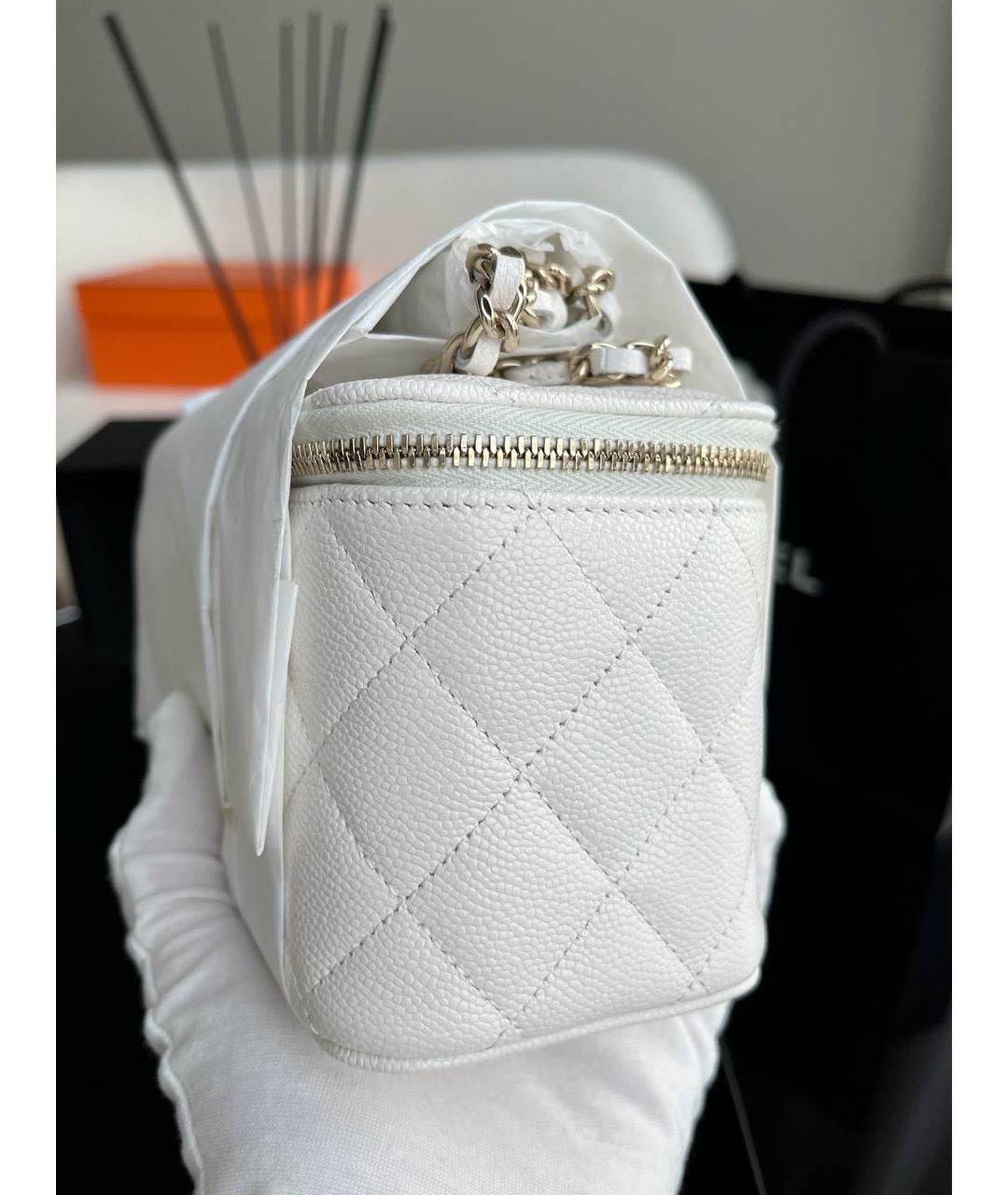 CHANEL Белая кожаная сумка тоут, фото 4