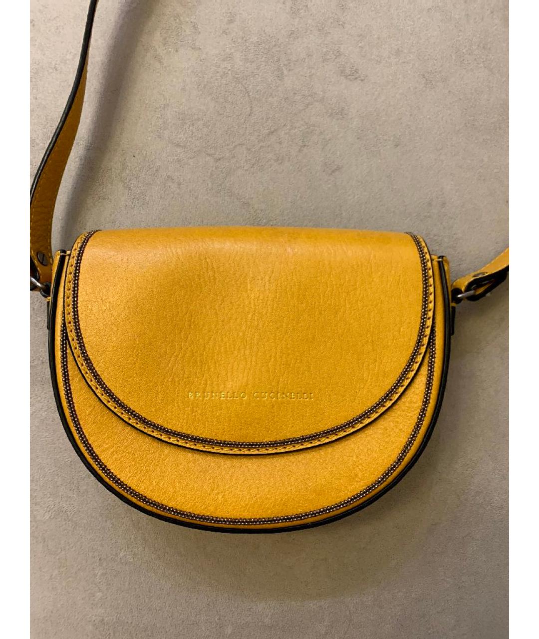 BRUNELLO CUCINELLI Горчичная кожаная сумка через плечо, фото 6