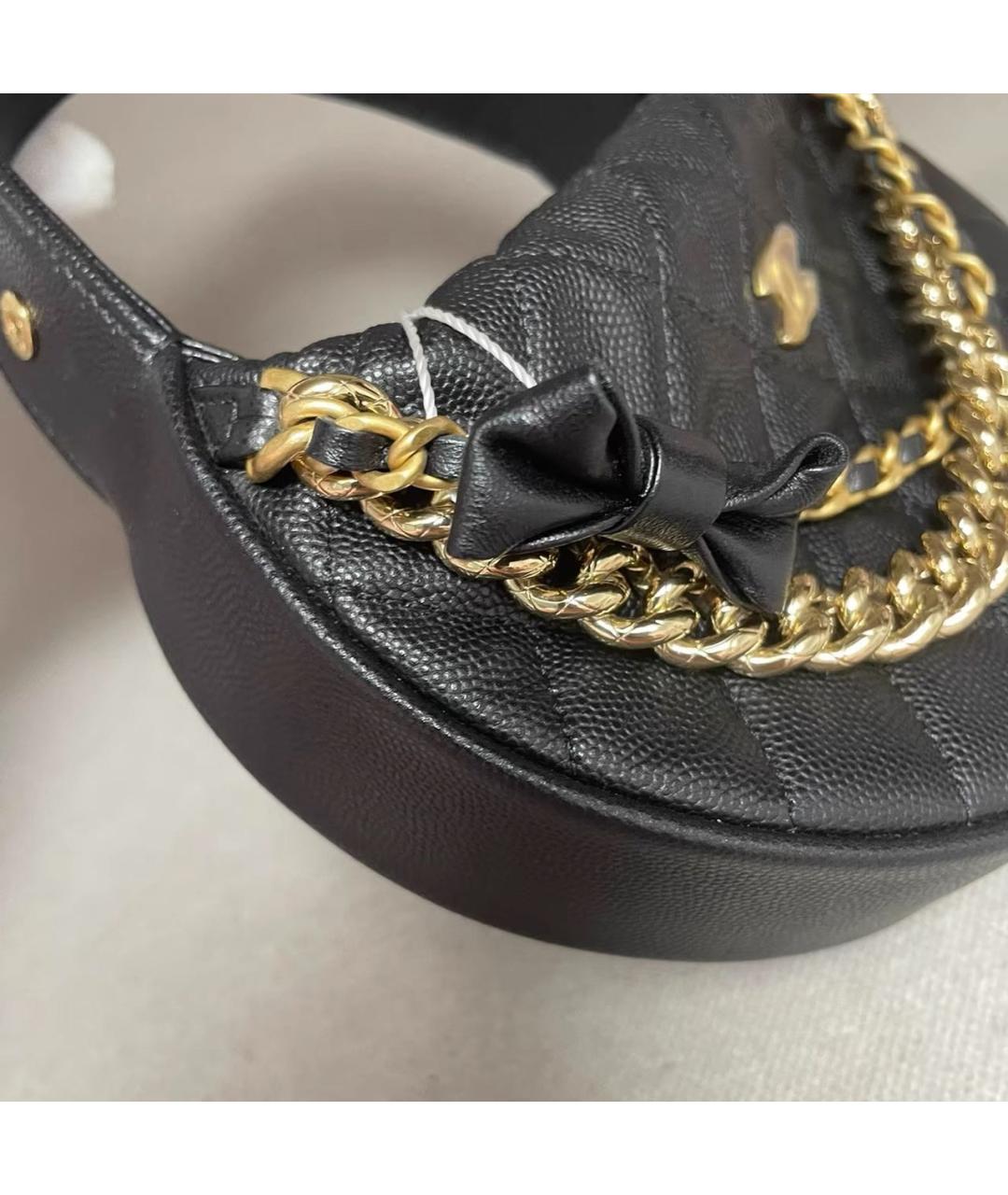 CHANEL Черная кожаная сумка с короткими ручками, фото 5