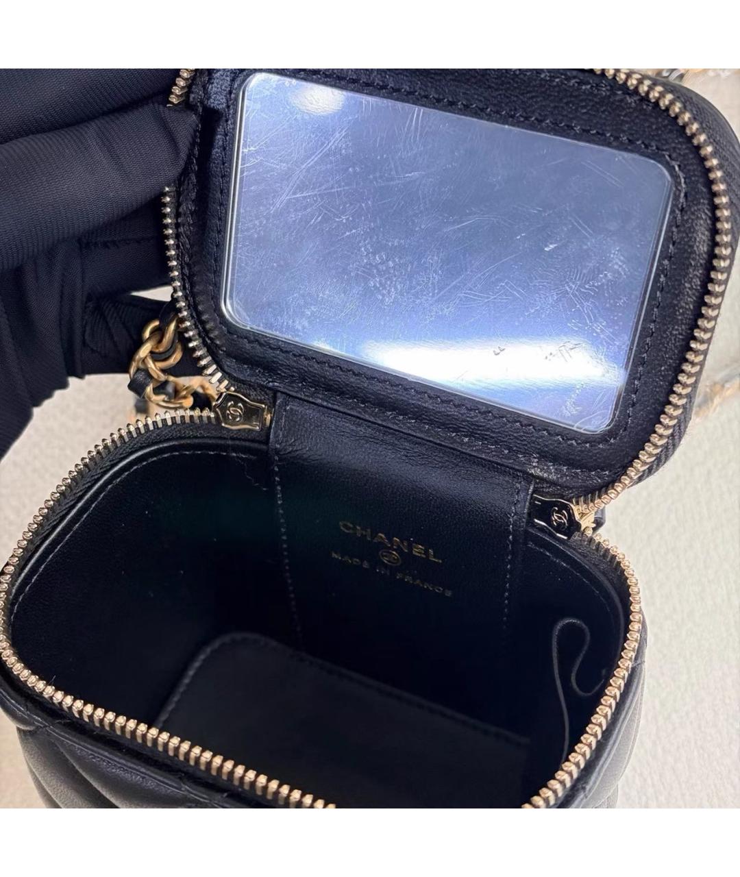 CHANEL Черная кожаная сумка через плечо, фото 7