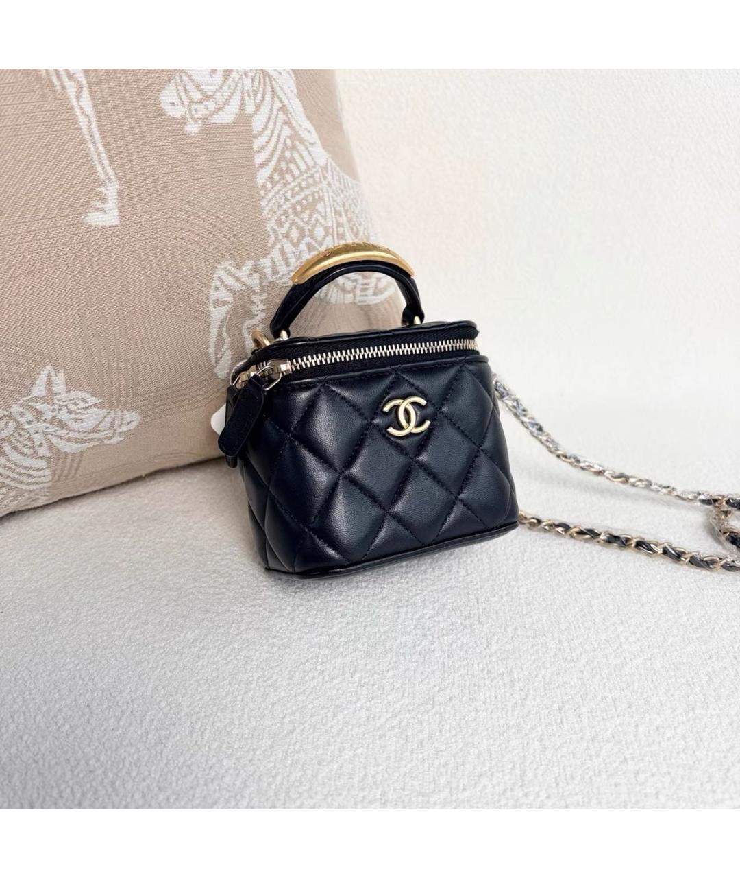 CHANEL Черная кожаная сумка через плечо, фото 6