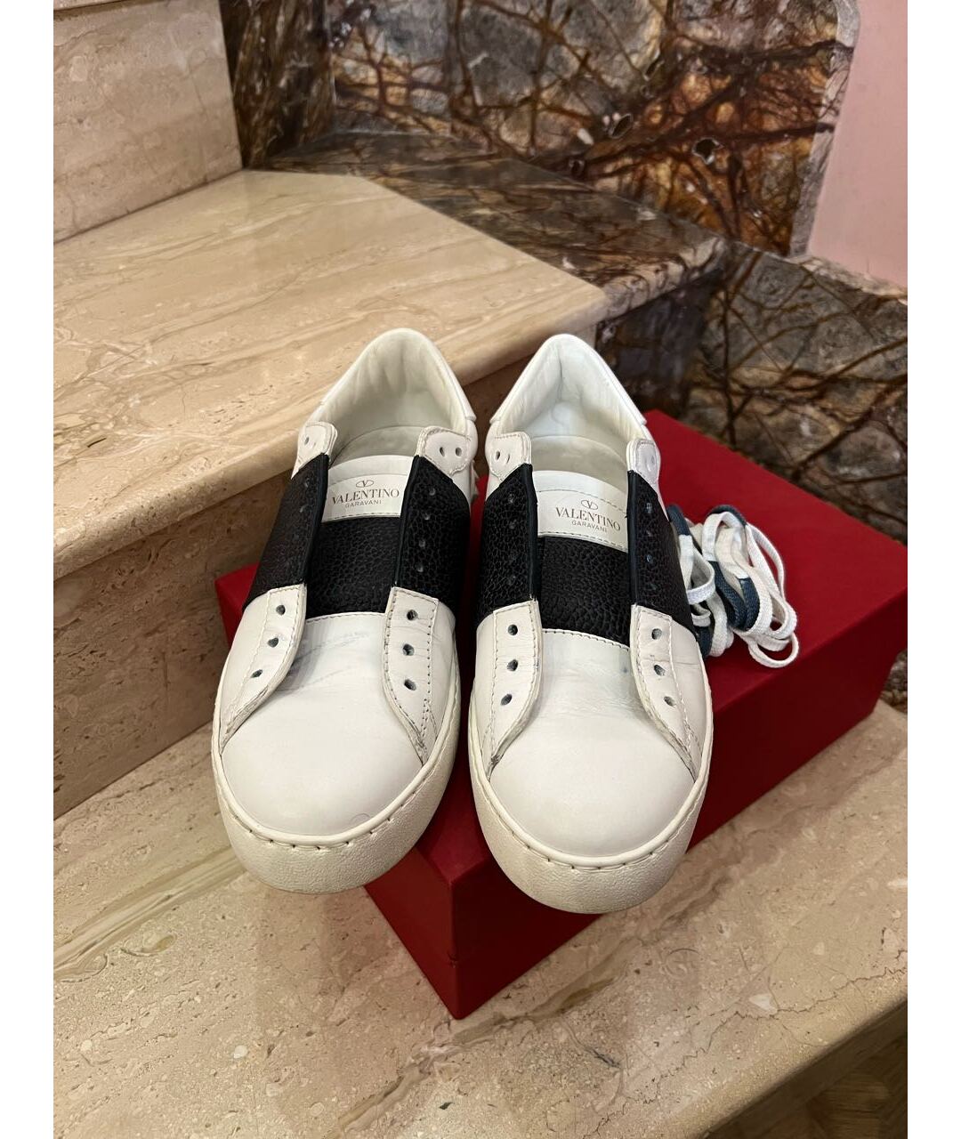VALENTINO Белые кожаные кроссовки, фото 2
