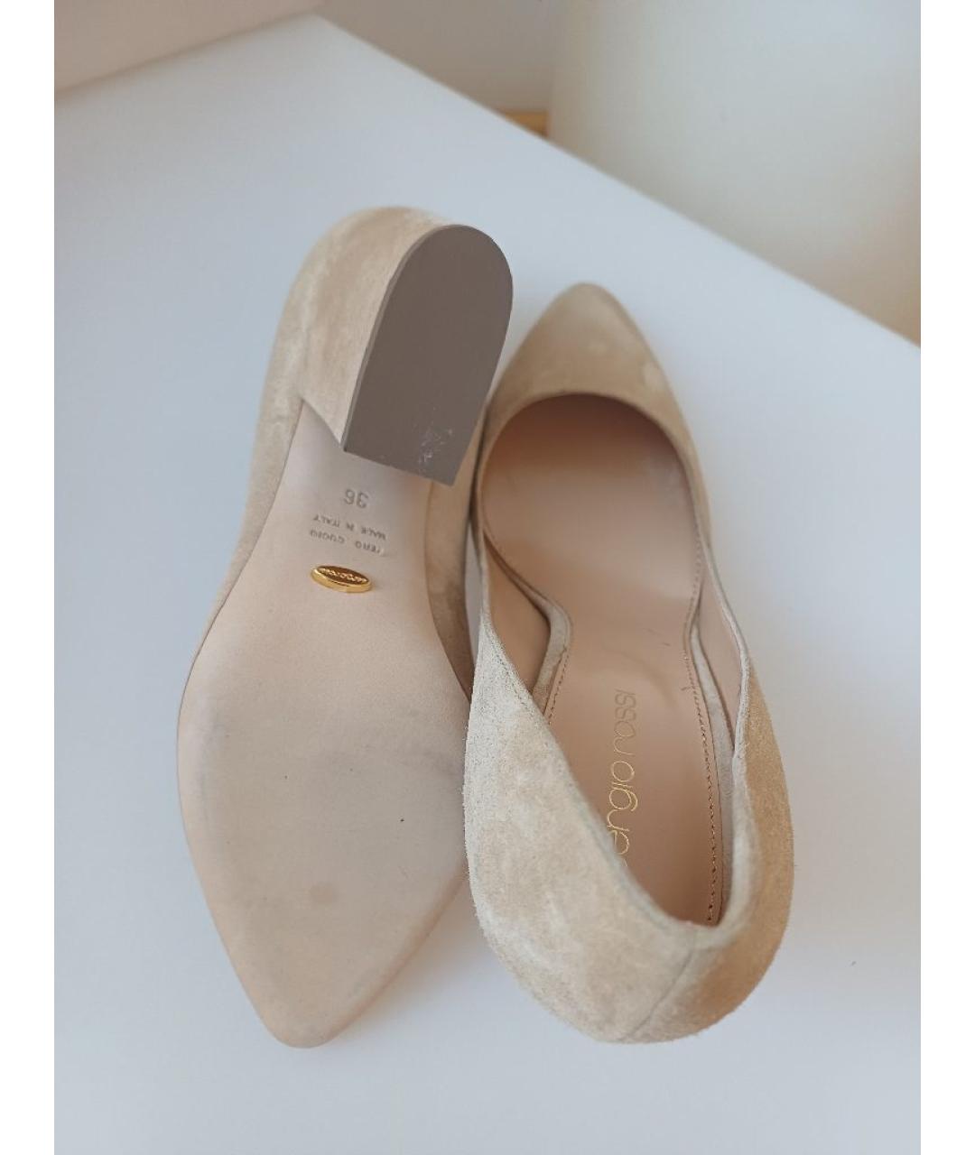 SERGIO ROSSI Бежевые замшевые туфли, фото 9
