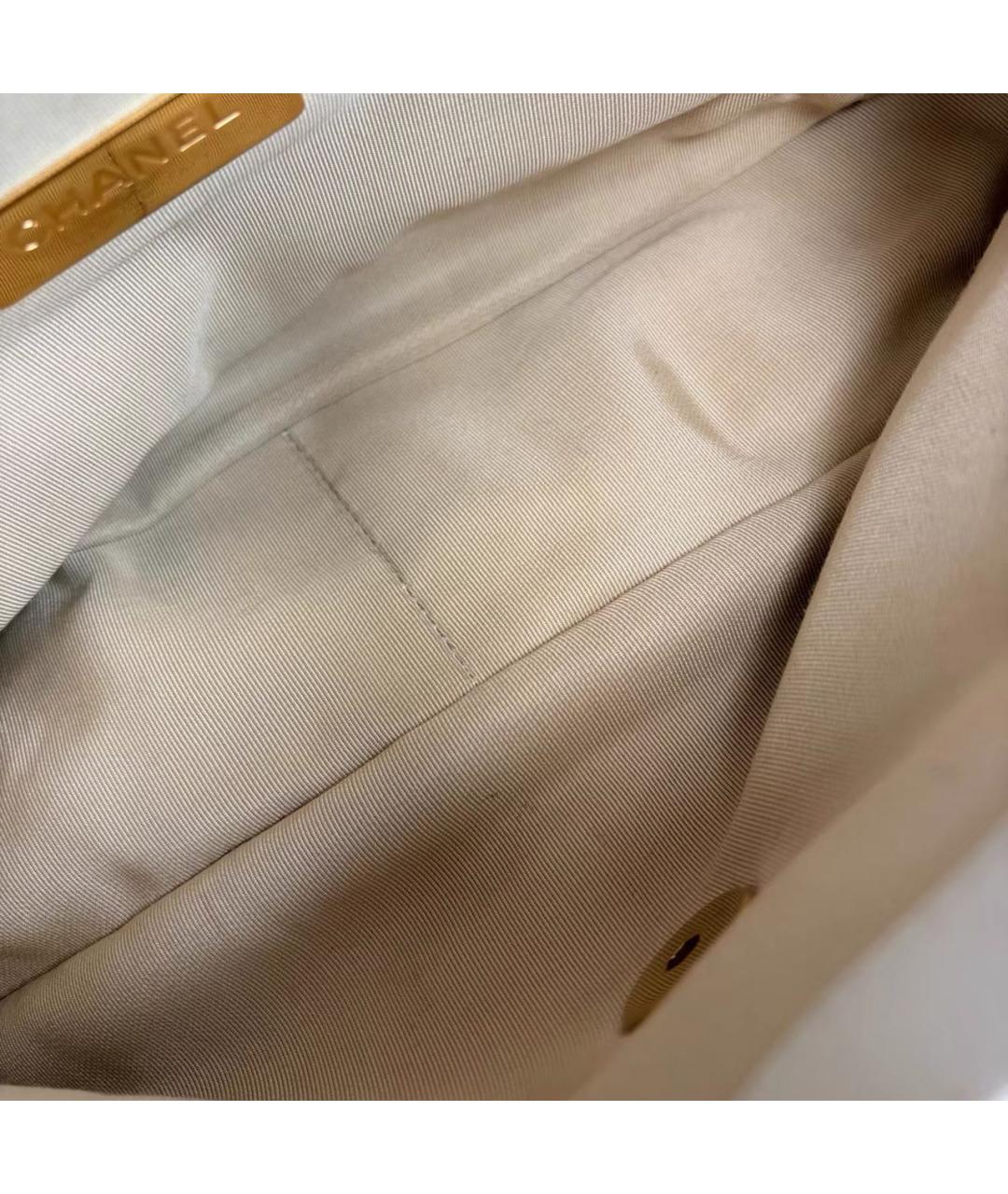 CHANEL Белая кожаная сумка через плечо, фото 7