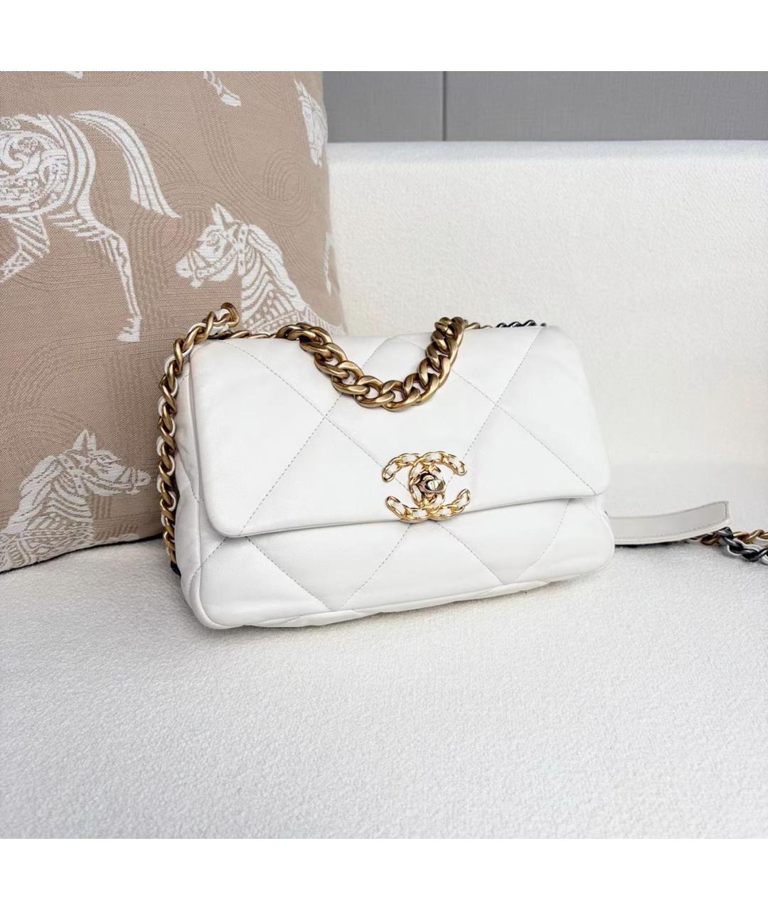 CHANEL Белая кожаная сумка через плечо, фото 6