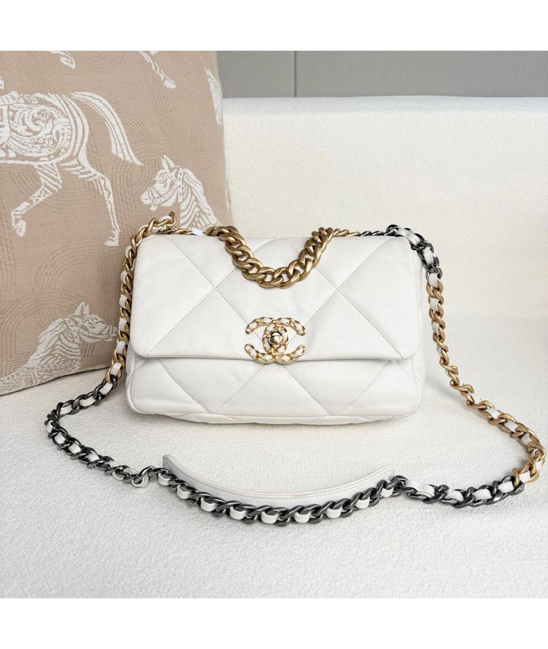 CHANEL Белая кожаная сумка через плечо, фото 8