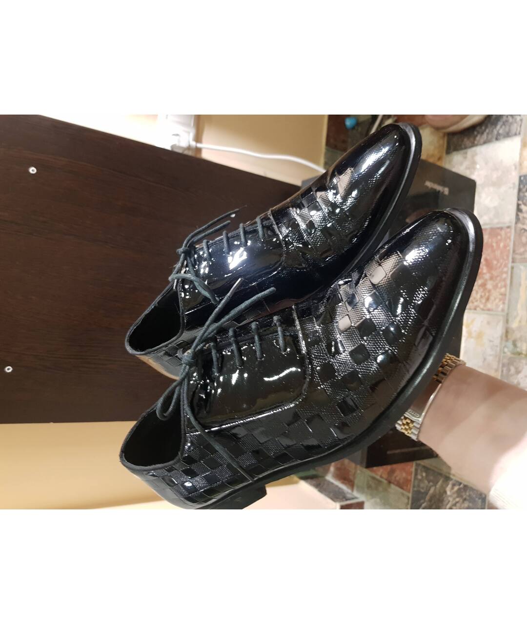 LOUIS VUITTON PRE-OWNED Черные туфли из лакированной кожи, фото 5