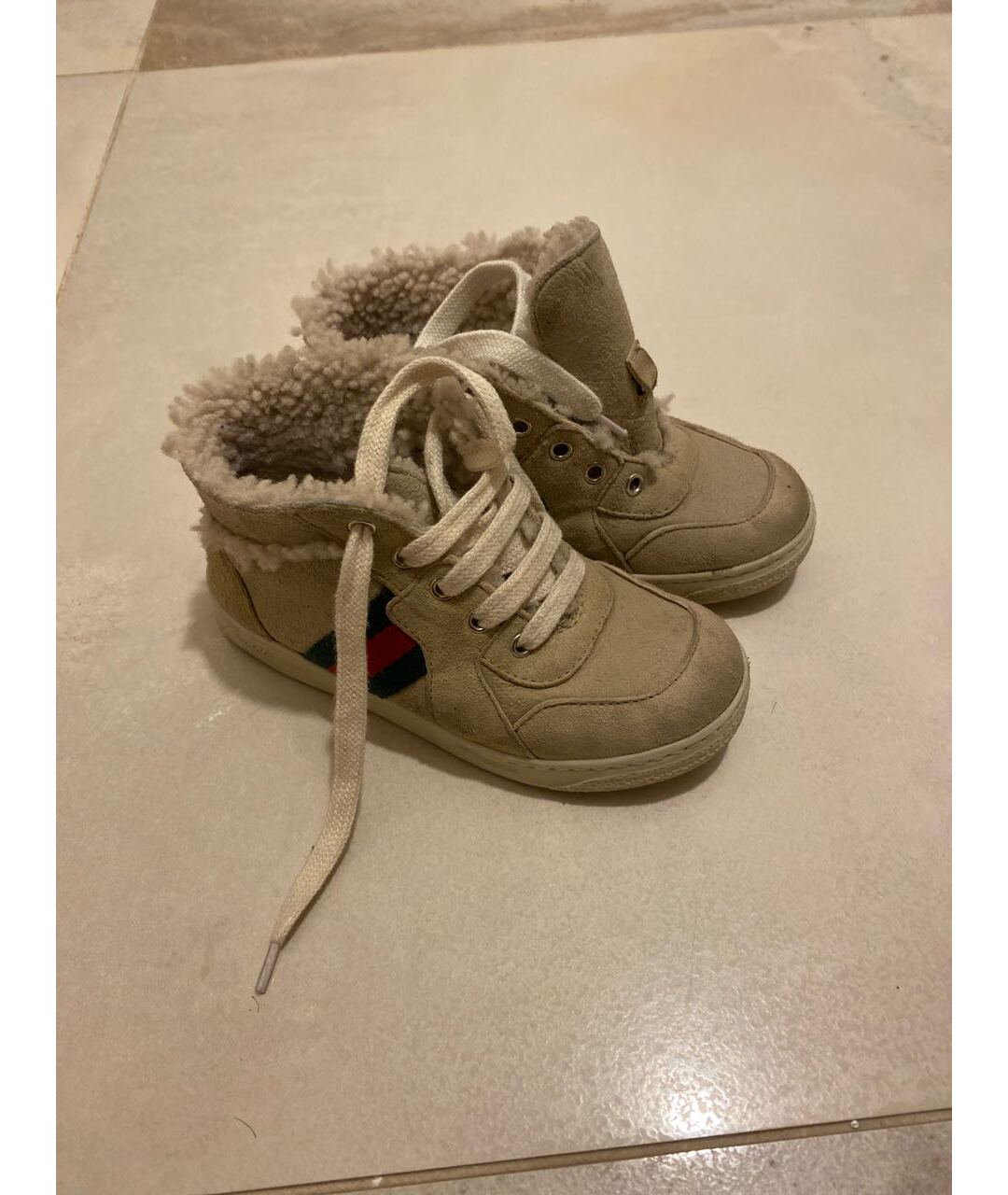 GUCCI Бежевые замшевые кеды, фото 5