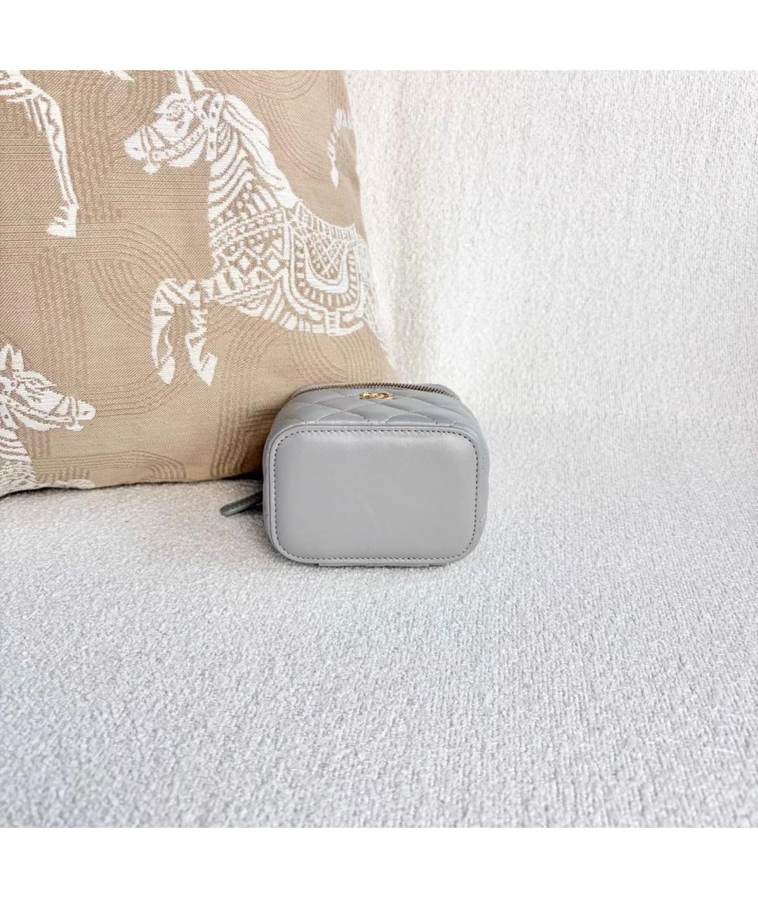 CHANEL Серая кожаная сумка через плечо, фото 4