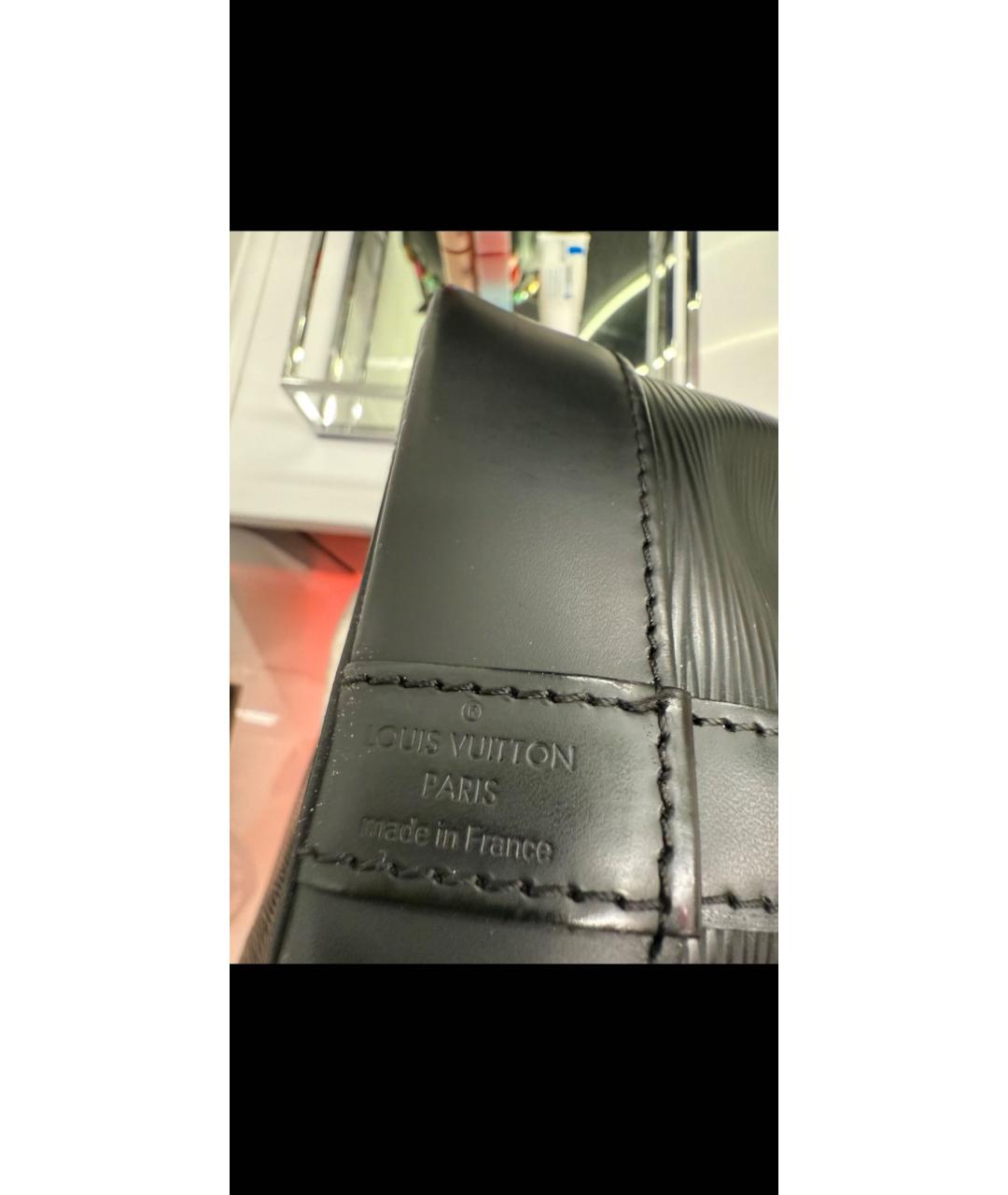 LOUIS VUITTON Черная кожаная сумка через плечо, фото 5